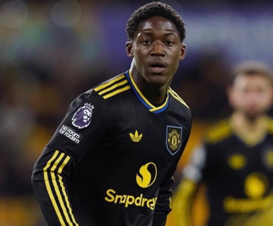 v站体育入口-曼联重启梅努续约，阿莫林弃将重获新生，红魔太子值20万镑周薪吗