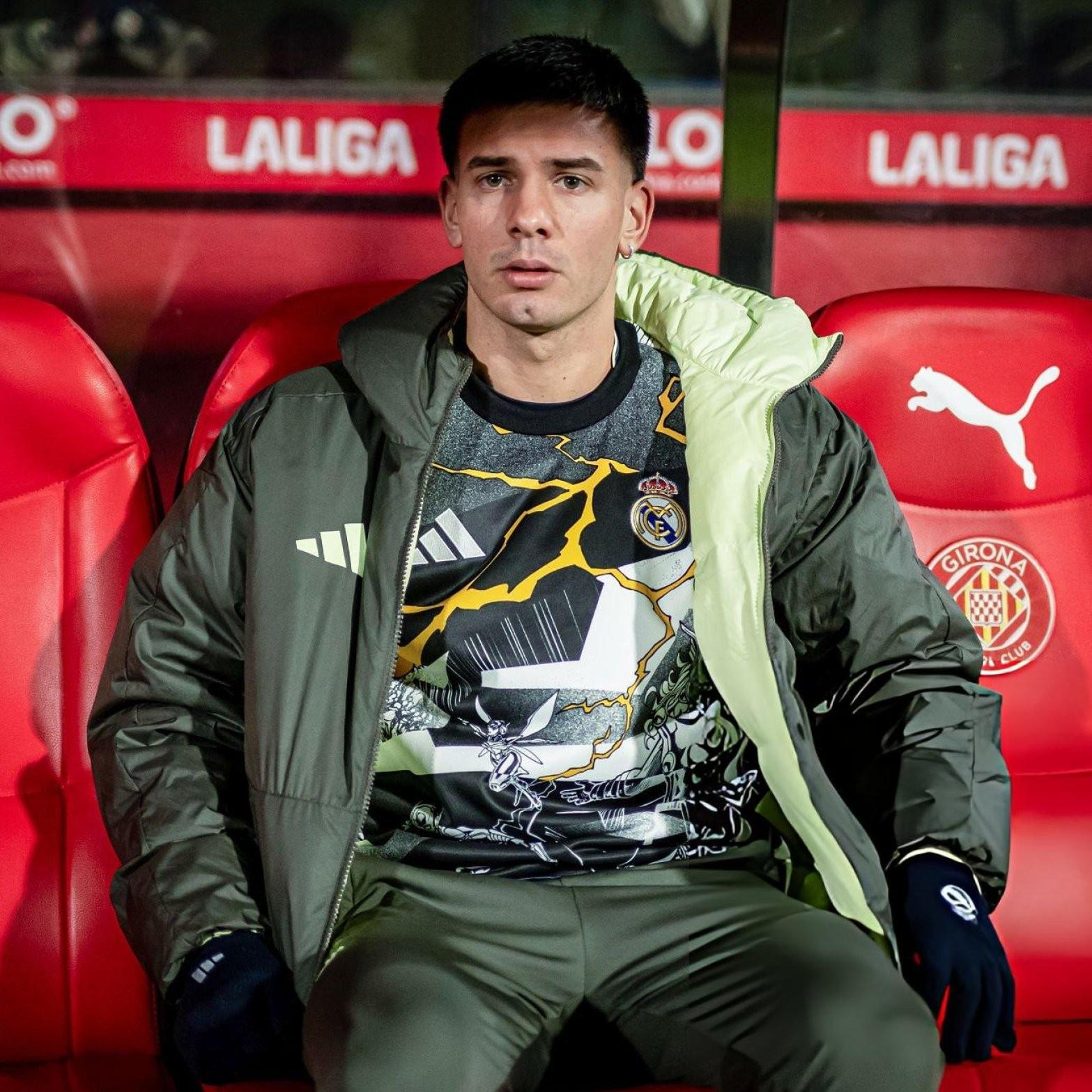 TA：皇马计划为马斯坦托诺红牌上诉，球员面临1-2场禁赛风险