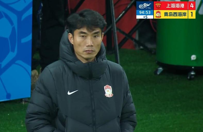 v站体育入口-破案了！西海岸惨败 腰无力是硬伤！磕不下深圳 战蓉城难逃四连败